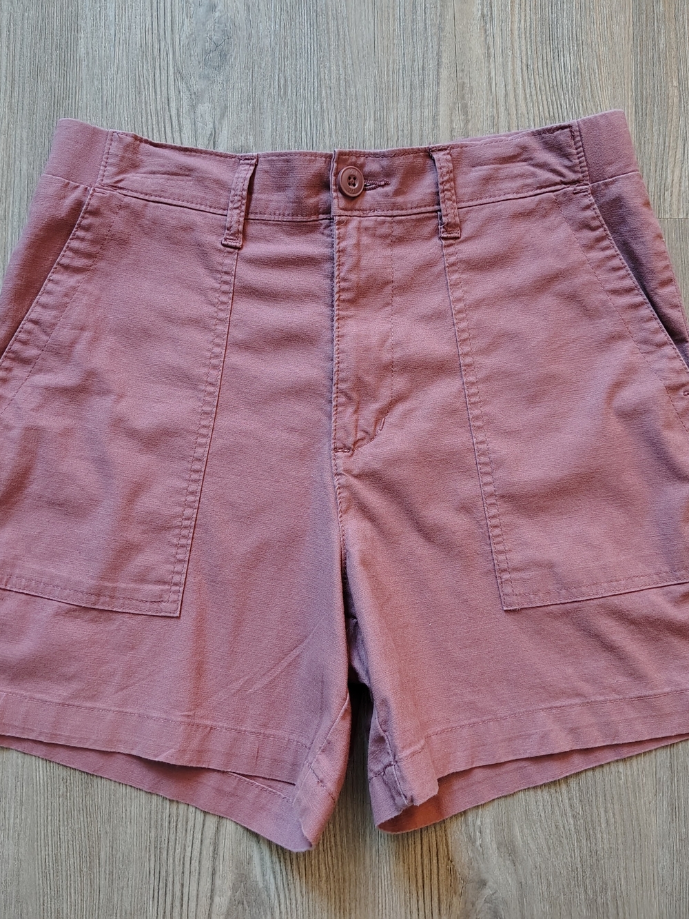 Lee Women's High Rise Legendary Utility Shorts Size 8 Stretch Mauve Henna Pink